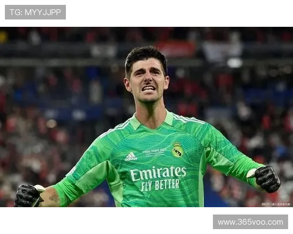 库尔图瓦祝福特狮：看到你离开球场我非常伤心，望早日康复