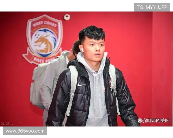 杨希首球建功海港边卫助攻